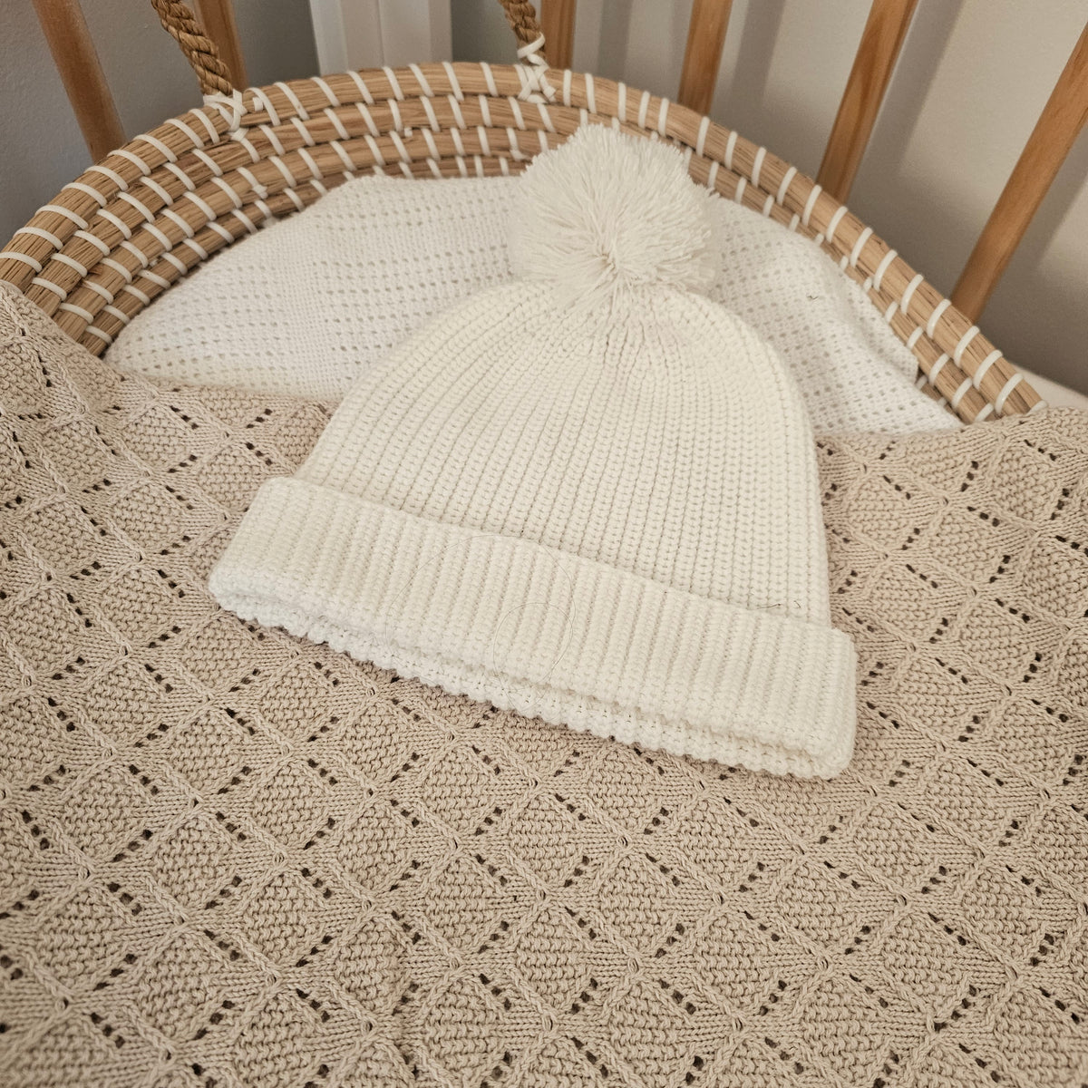 Organic cotton knitted baby beanie for newborns ivory white