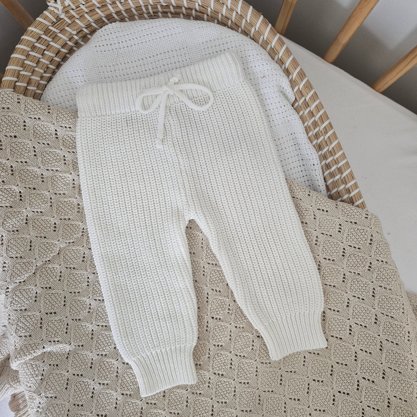 Milk White Chunky Knit Pants